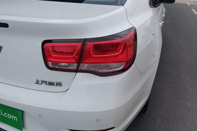 Used Chevrolet Malibu 2018 530T Automatic Luxury Edition Right Rear Taillight