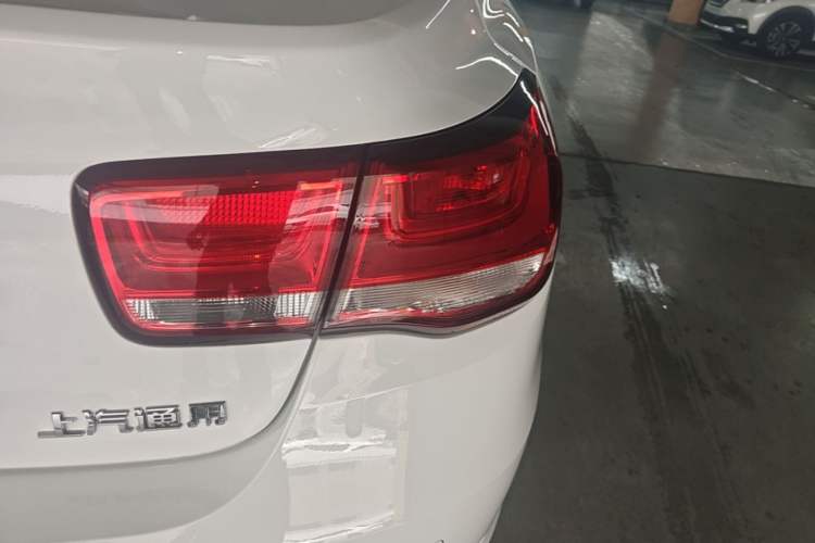 Used Chevrolet Malibu 2018 530T Automatic Fashion Edition Right Rear Taillight