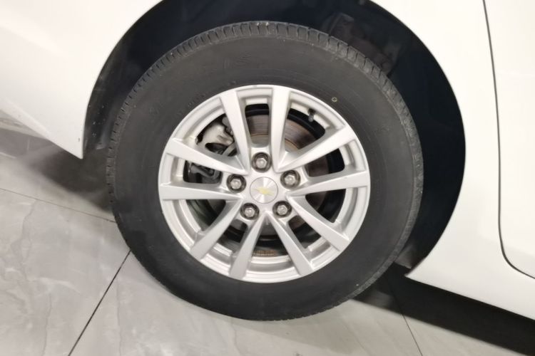 Used Chevrolet Malibu 2018 530T Automatic Fashion Edition Right Rear Wheel Hub