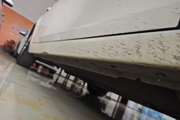 Used Chevrolet Malibu 2018 530T Automatic Fashion Edition Right Side Sill