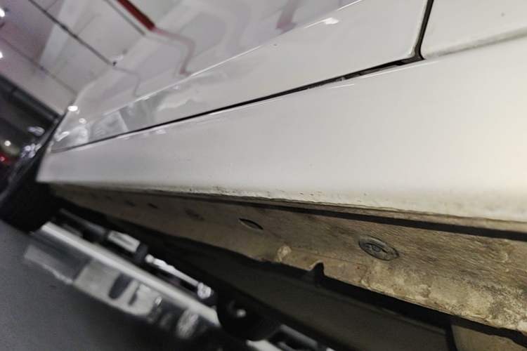 Used Chevrolet Malibu 2018 530T Automatic Luxury Edition Right Side Sill