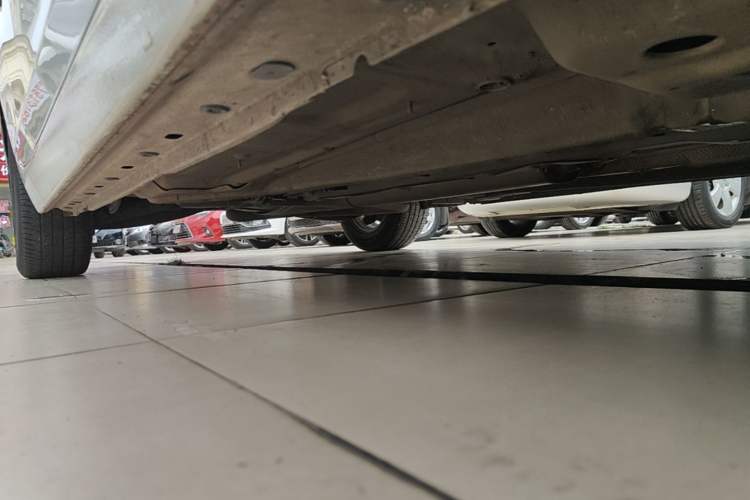 Used Chevrolet Malibu 2018 530T Automatic Fashion Edition Right Side Sill