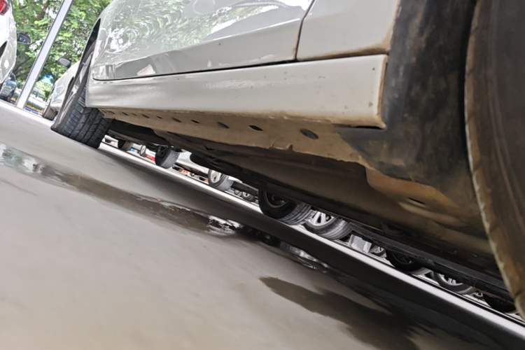 Used Chevrolet Malibu 2018 530T Automatic Luxury Edition Right Side Sill