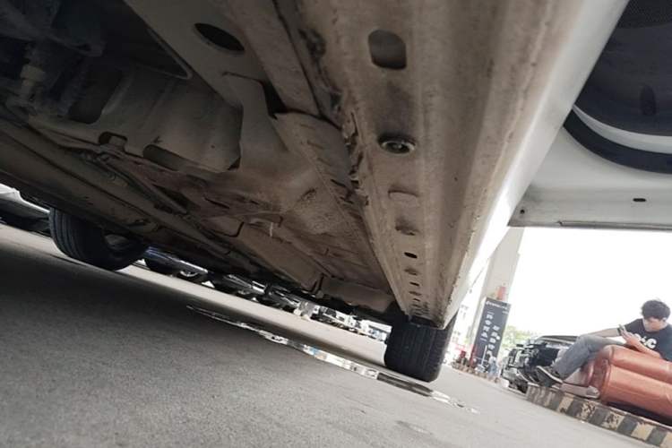 Used Chevrolet Malibu 2018 530T Automatic Fashion Edition Right Side Sill