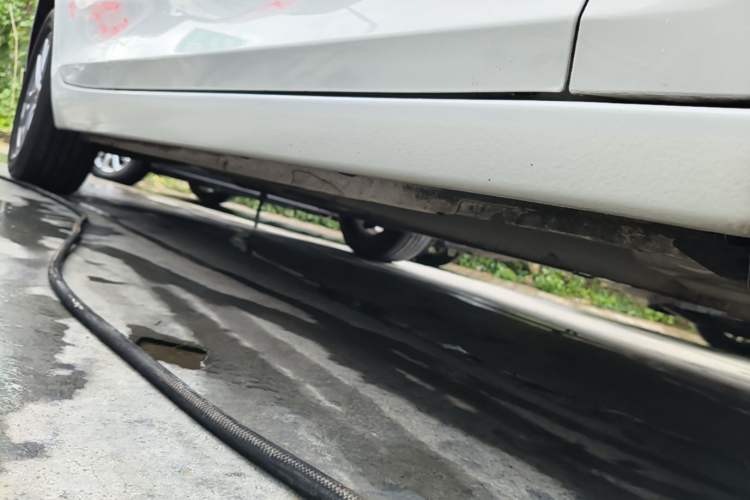 Used Chevrolet Malibu 2018 530T Automatic Fashion Edition Right Side Sill