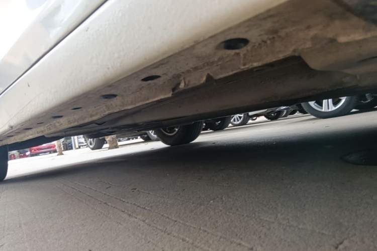 Used Chevrolet Malibu 2018 530T Automatic Fashion Edition Right Side Sill