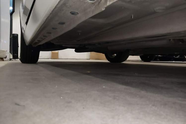Used Chevrolet Malibu 2018 530T Automatic Luxury Edition Right Side Sill