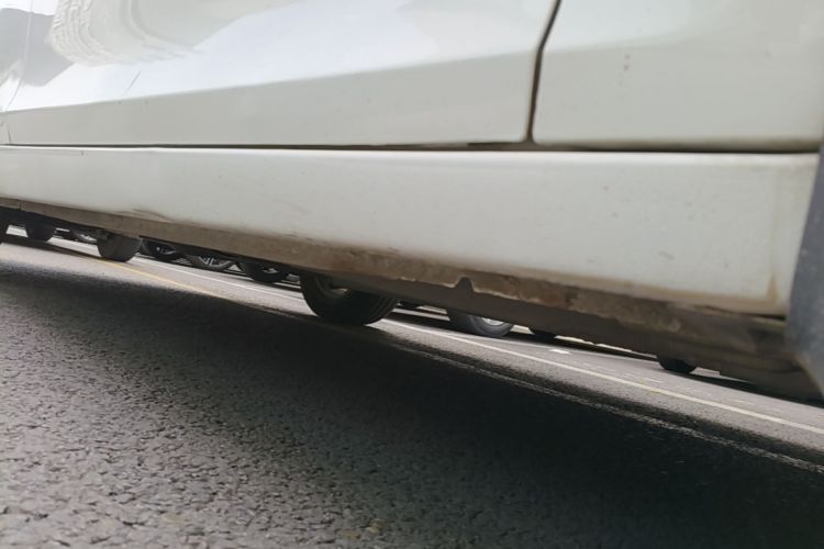 Used Chevrolet Malibu 2018 530T Automatic Comfort Edition Right Side Sill