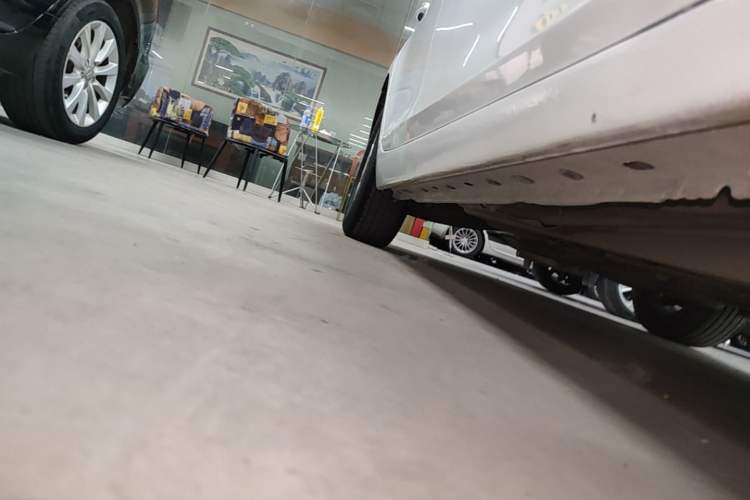 Used Chevrolet Malibu 2018 530T Automatic Fashion Edition Right Side Sill