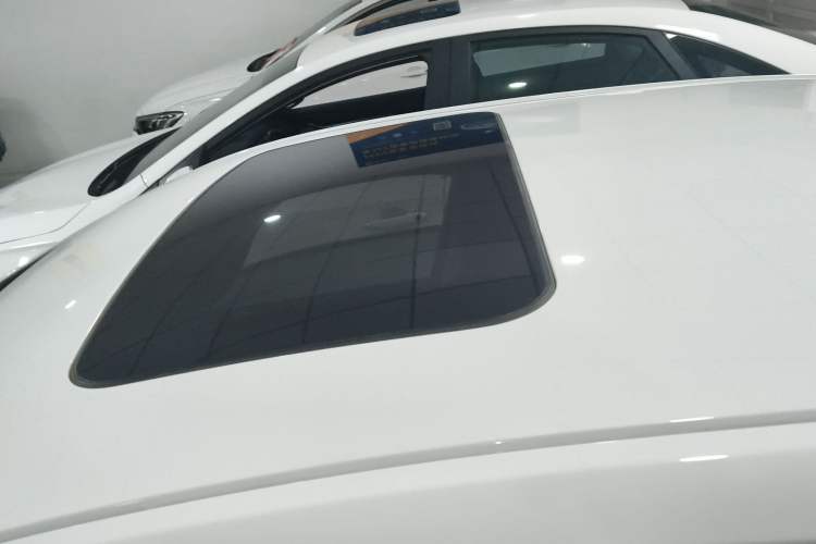 Used Chevrolet Malibu 2018 530T Automatic Comfort Edition Roof