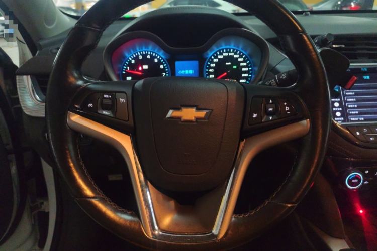 Used Chevrolet Malibu 2018 530T Automatic Luxury Edition Steering Wheel