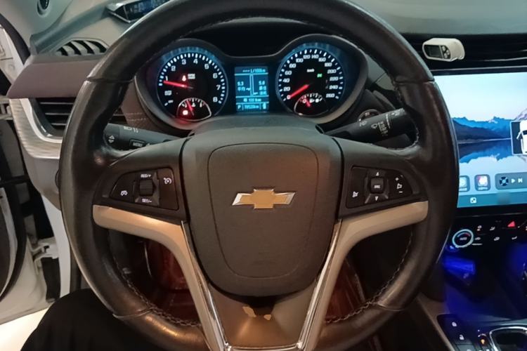 Used Chevrolet Malibu 2018 530T Automatic Fashion Edition Steering Wheel