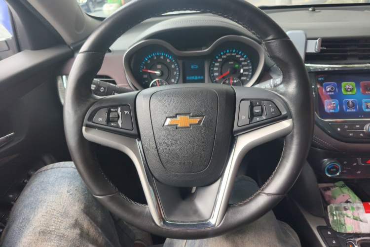 Used Chevrolet Malibu 2018 530T Automatic Luxury Edition Steering Wheel