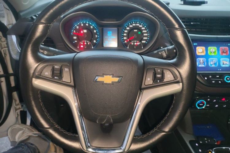 Used Chevrolet Malibu 2018 530T Automatic Luxury Edition Steering Wheel