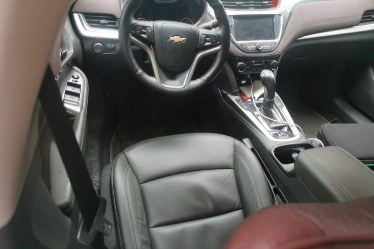 Used Chevrolet Malibu 2018 530T Automatic Luxury Edition Steering Wheel