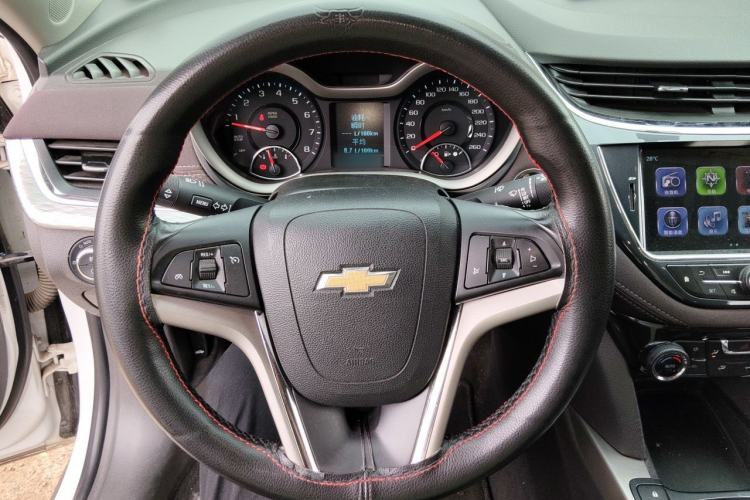 Used Chevrolet Malibu 2018 530T Automatic Luxury Edition Steering Wheel