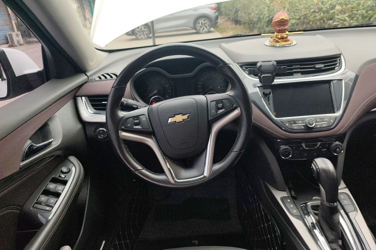 Used Chevrolet Malibu 2018 530T Automatic Luxury Edition Steering Wheel