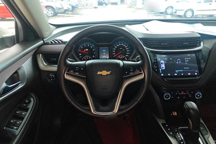Used Chevrolet Malibu 2018 530T Automatic Fashion Edition Steering Wheel