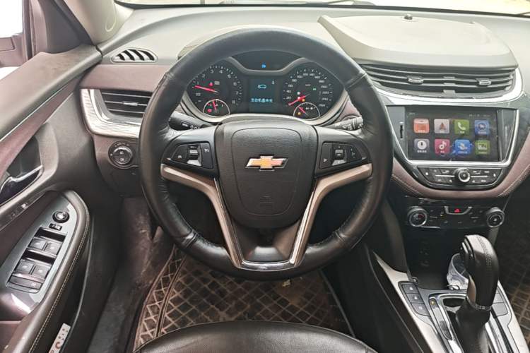 Used Chevrolet Malibu 2018 530T Automatic Luxury Edition Steering Wheel