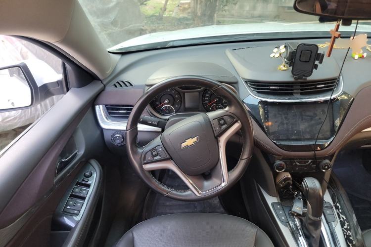 Used Chevrolet Malibu 2018 530T Automatic Fashion Edition Steering Wheel