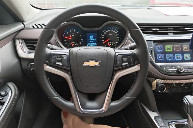 Used Chevrolet Malibu 2018 530T Automatic Luxury Edition Steering Wheel
