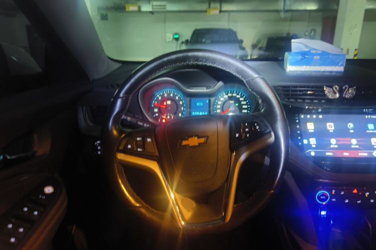 Used Chevrolet Malibu 2018 530T Automatic Luxury Edition Steering Wheel