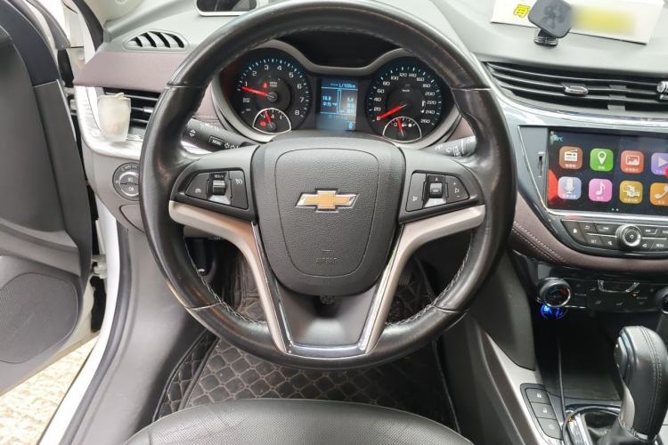 Used Chevrolet Malibu 2018 530T Automatic Luxury Edition Steering Wheel