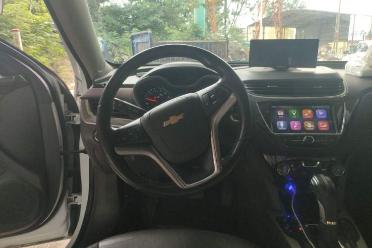 Used Chevrolet Malibu 2018 530T Automatic Luxury Edition Steering Wheel