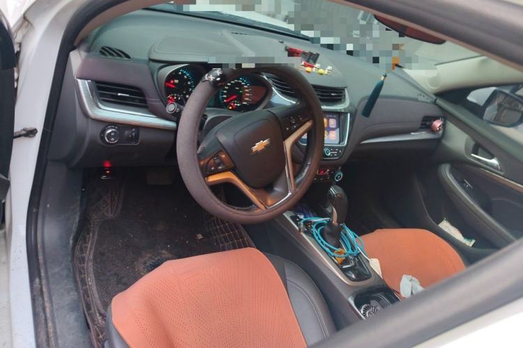 Used Chevrolet Malibu 2018 530T Automatic Luxury Edition Steering Wheel