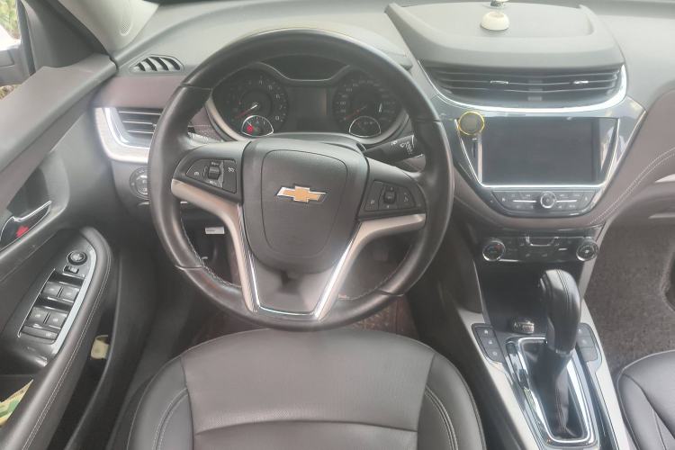 Used Chevrolet Malibu 2018 530T Automatic Luxury Edition Steering Wheel