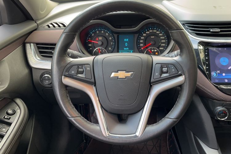 Used Chevrolet Malibu 2017 1.5T Automatic Luxury Edition Steering Wheel