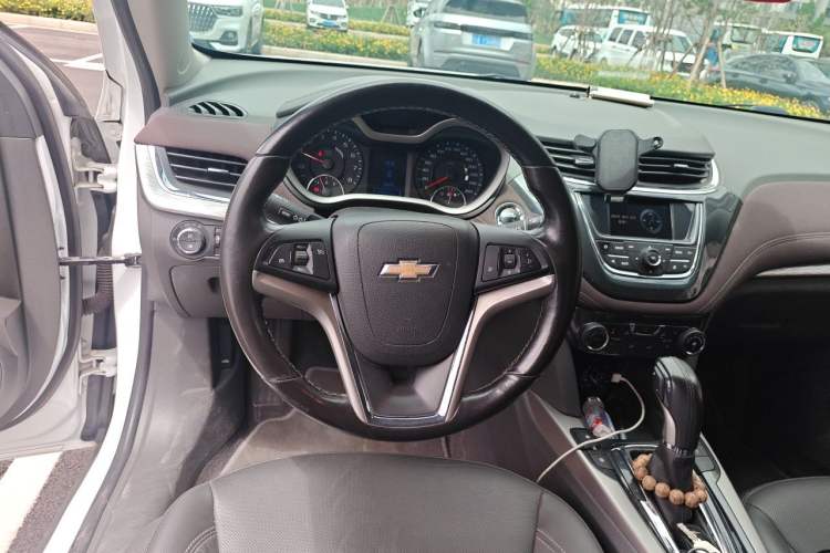Used Chevrolet Malibu 2018 530T Automatic Fashion Edition Steering Wheel