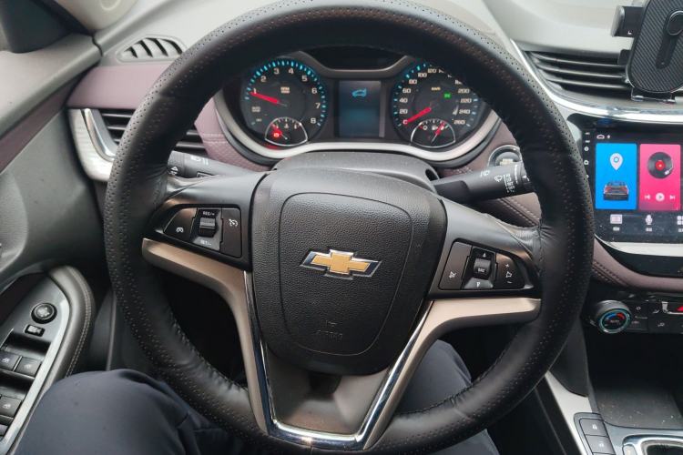 Used Chevrolet Malibu 2018 530T Automatic Luxury Edition Steering Wheel