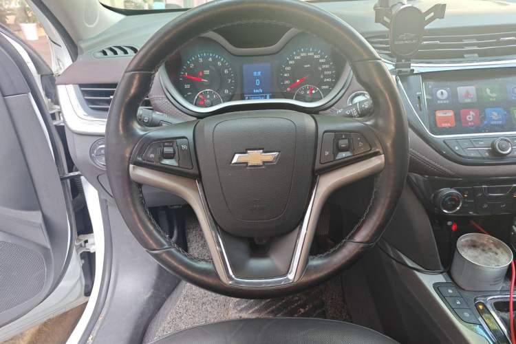 Used Chevrolet Malibu 2018 530T Automatic Luxury Edition Steering Wheel
