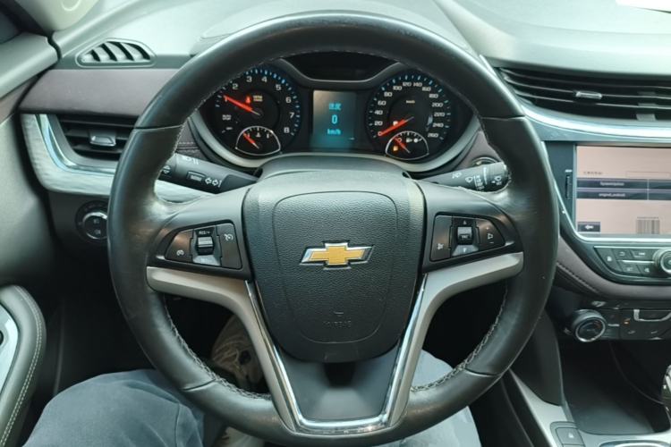 Used Chevrolet Malibu 2018 530T Automatic Luxury Edition Steering Wheel