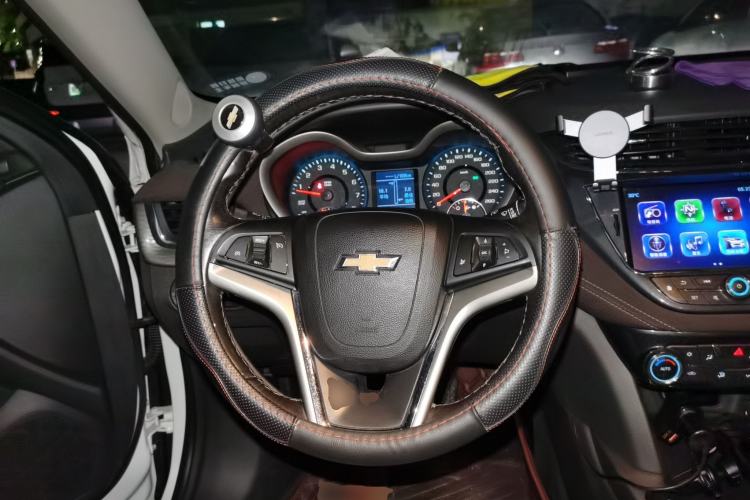 Used Chevrolet Malibu 2018 530T Automatic Luxury Edition Steering Wheel