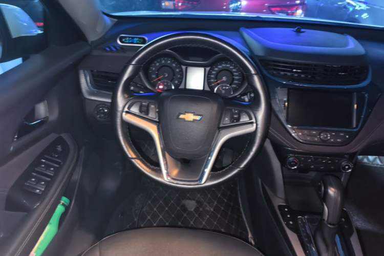 Used Chevrolet Malibu 2018 530T Automatic Luxury Edition Steering Wheel