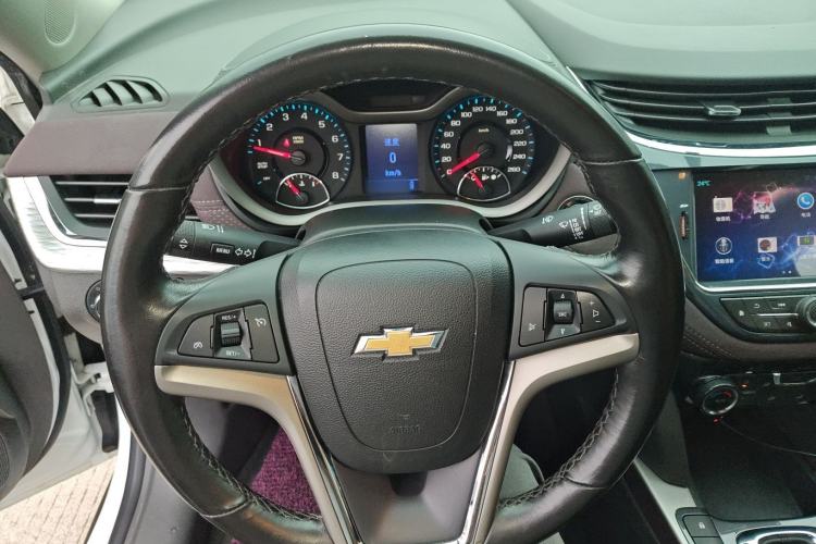 Used Chevrolet Malibu 2018 530T Automatic Luxury Edition Steering Wheel