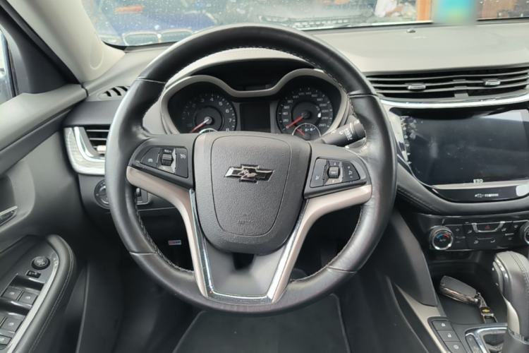 Used Chevrolet Malibu 2018 530T Automatic Fashion Edition Steering Wheel