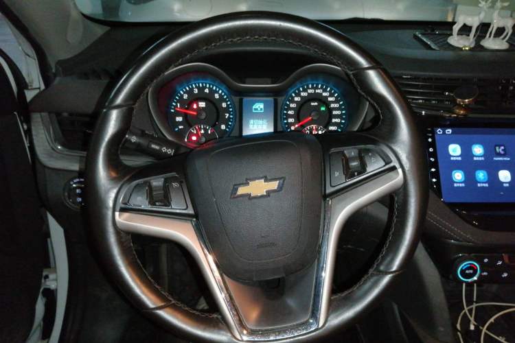 Used Chevrolet Malibu 2018 530T Automatic Luxury Edition Steering Wheel