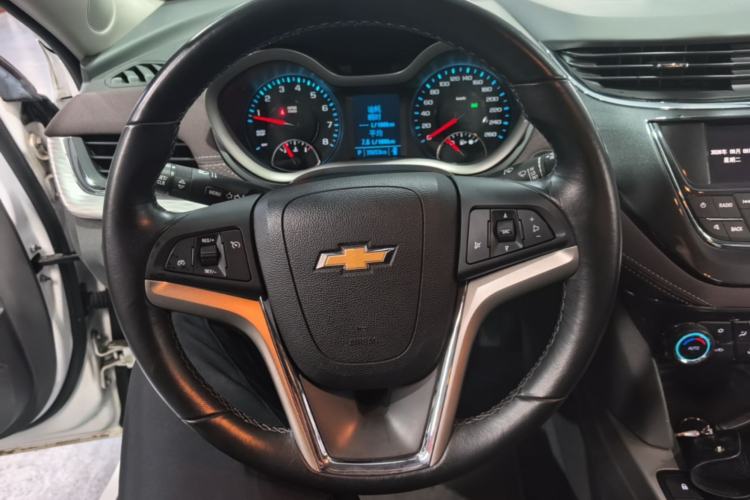 Used Chevrolet Malibu 2018 530T Automatic Fashion Edition Steering Wheel