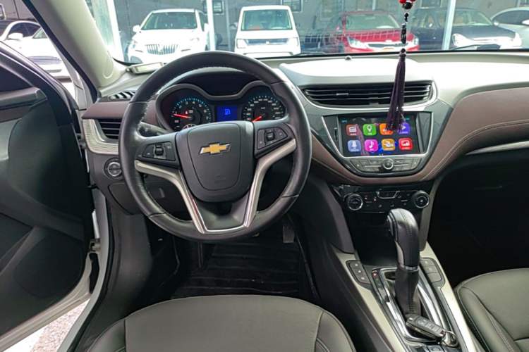 Used Chevrolet Malibu 2018 530T Automatic Luxury Edition Steering Wheel