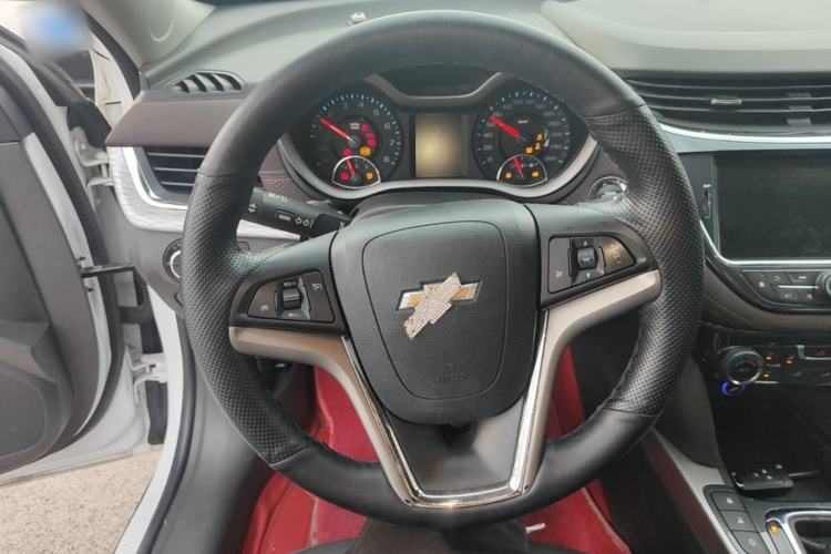 Used Chevrolet Malibu 2018 530T Automatic Luxury Edition Steering Wheel