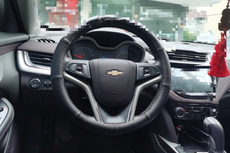 Used Chevrolet Malibu 2018 530T Automatic Fashion Edition Steering Wheel
