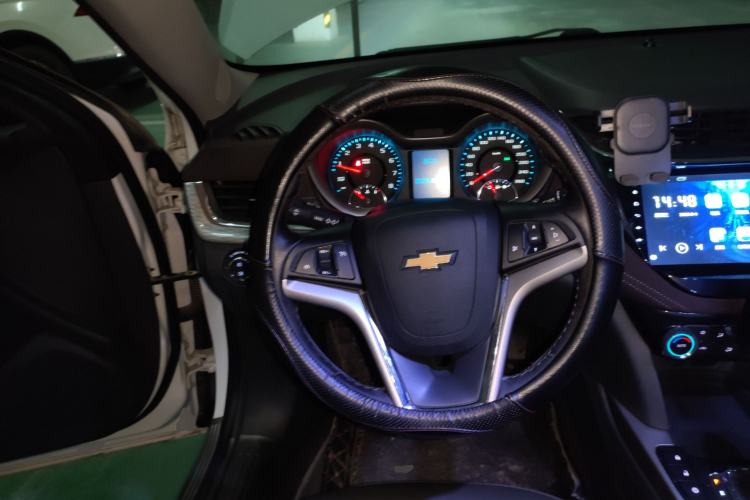 Used Chevrolet Malibu 2018 530T Automatic Fashion Edition Steering Wheel