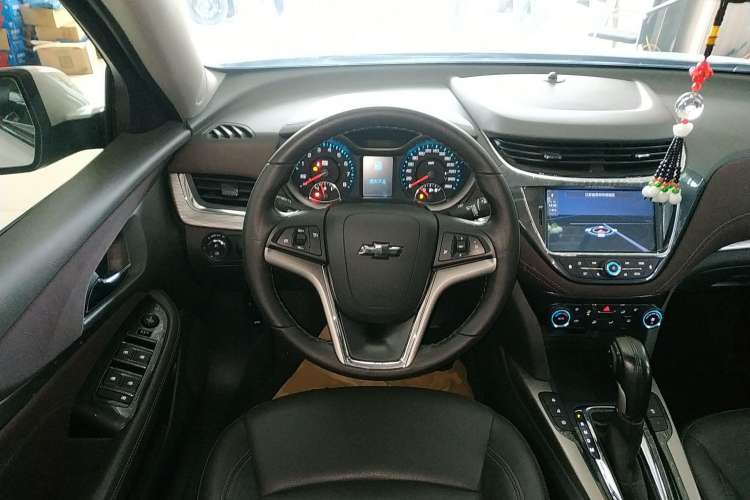 Used Chevrolet Malibu 2018 530T Automatic Luxury Edition Steering Wheel