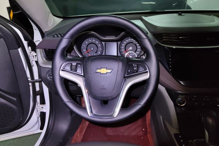 Used Chevrolet Malibu 2018 530T Automatic Luxury Edition Steering Wheel
