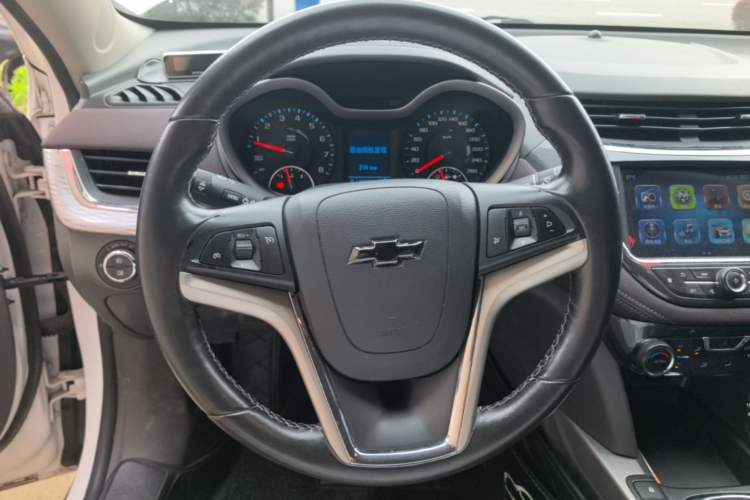 Used Chevrolet Malibu 2018 530T Automatic Luxury Edition Steering Wheel