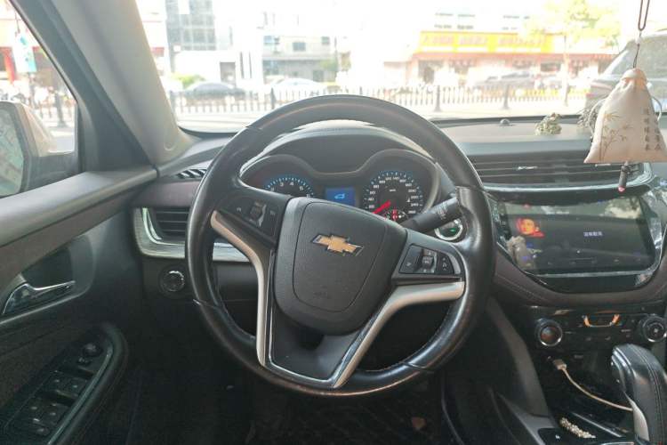 Used Chevrolet Malibu 2018 530T Automatic Fashion Edition Steering Wheel