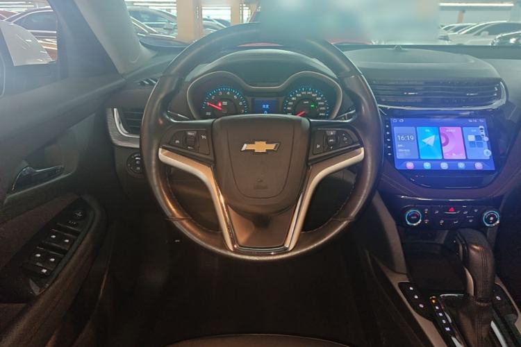 Used Chevrolet Malibu 2018 530T Automatic Fashion Edition Steering Wheel